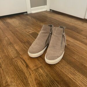 Steve Madden - Taupe Suede Ankle Boots with Zipper